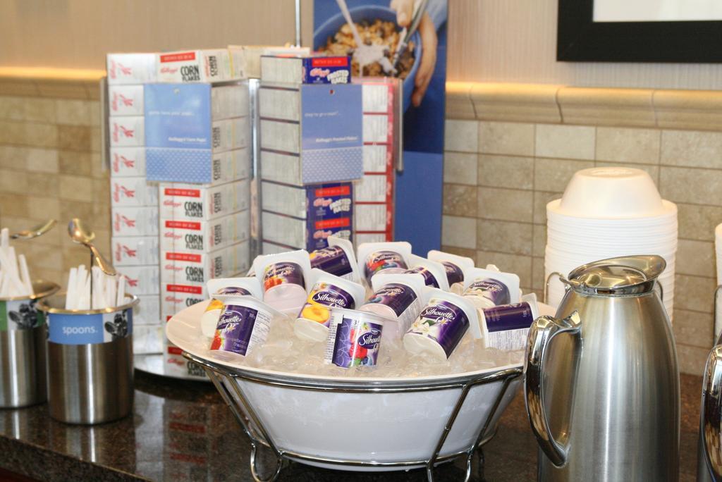 Country Inn & Suites By Radisson, Toronto Mississauga, On Esterno foto