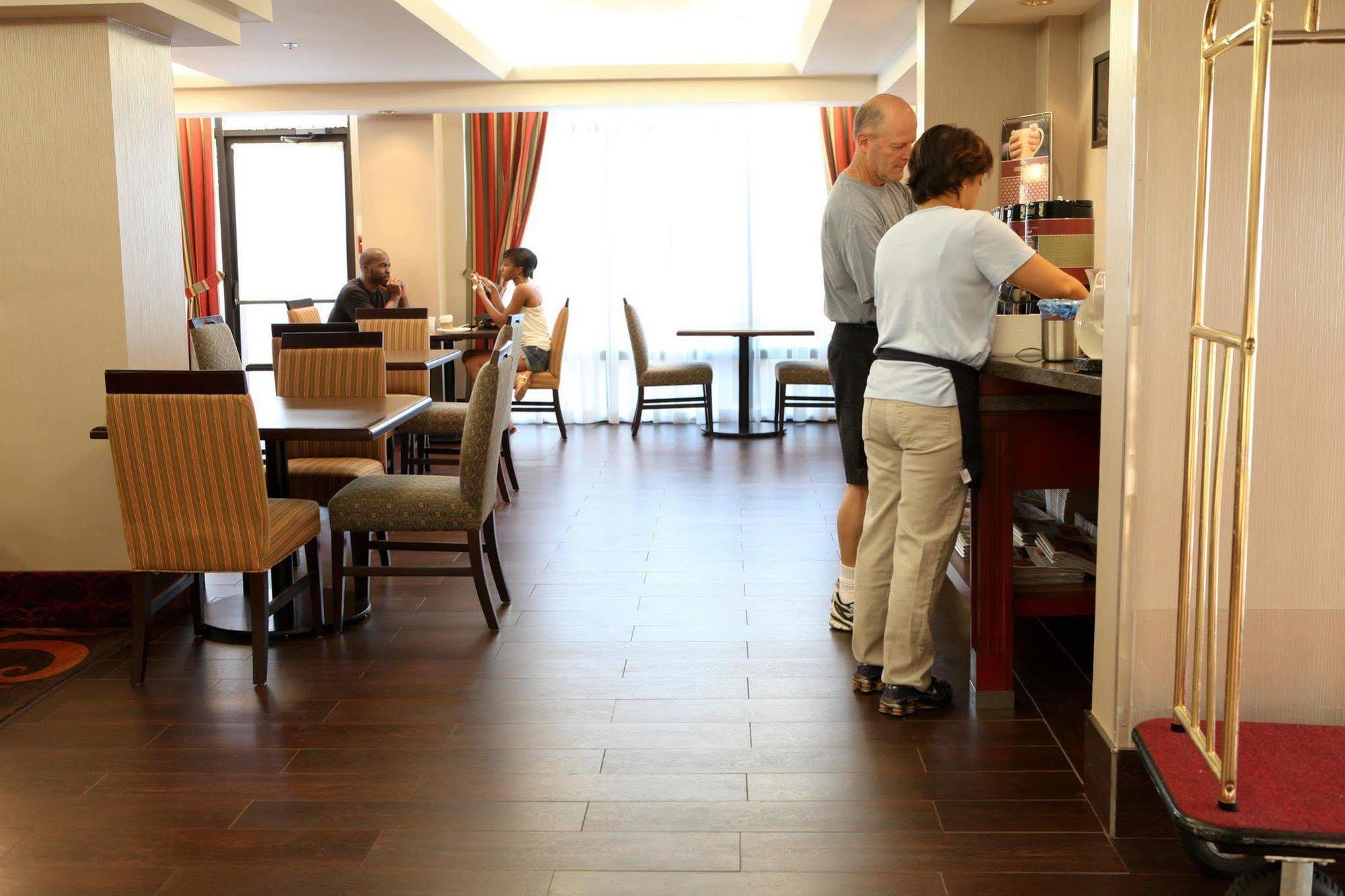 Country Inn & Suites By Radisson, Toronto Mississauga, On Ristorante foto